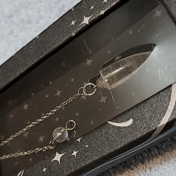 CDX- Gem Pendulums- Cone Rock Quartz/Clear Quartz Pendulum on a link chain,New - Picture 4 of 4